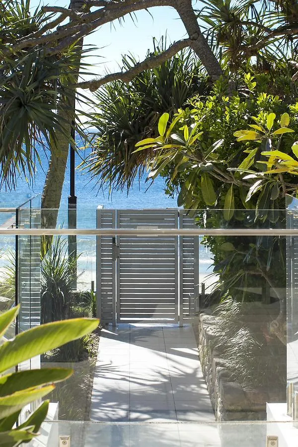 Fairshore 15 Noosa Main Beach Stay Australia