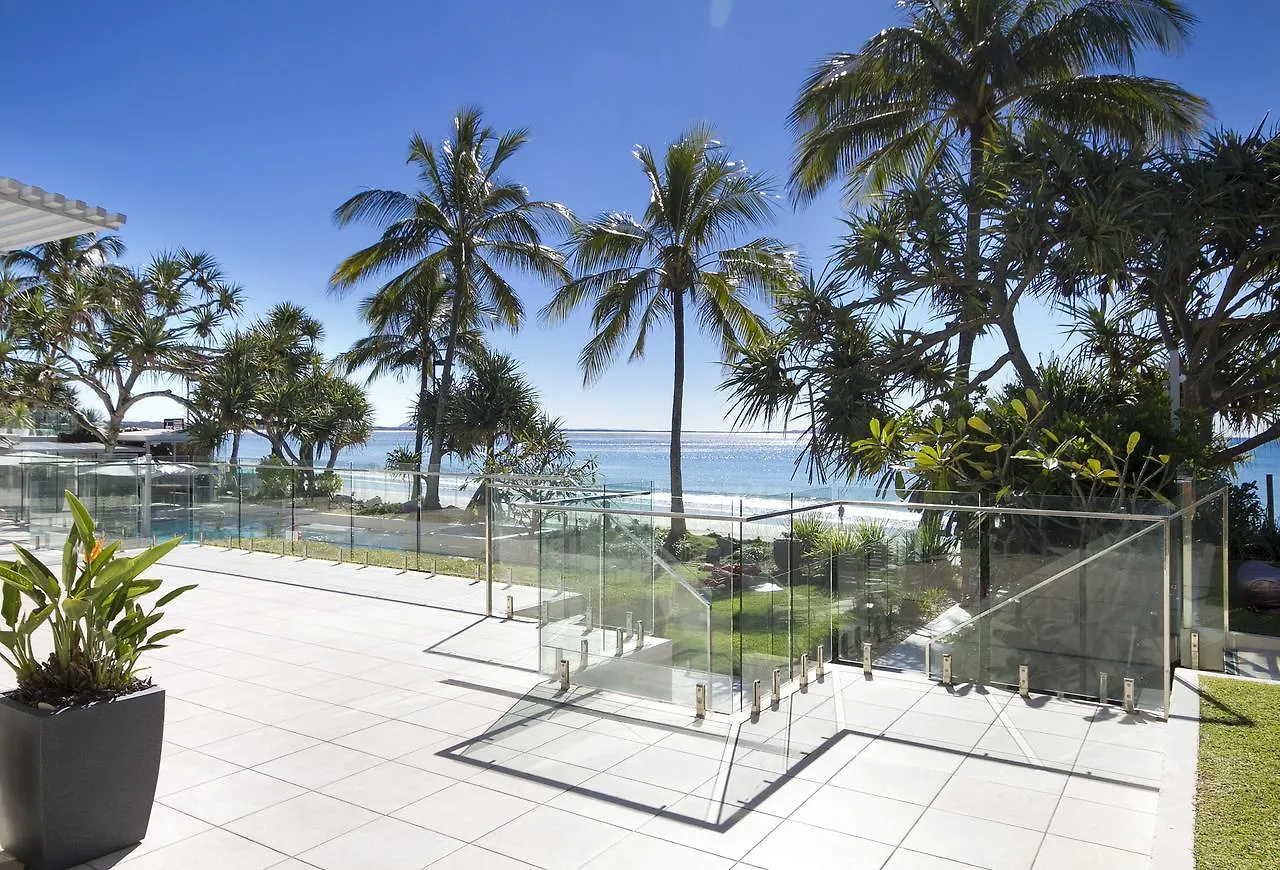 Fairshore 15 Noosa Main Beach Stay Australia